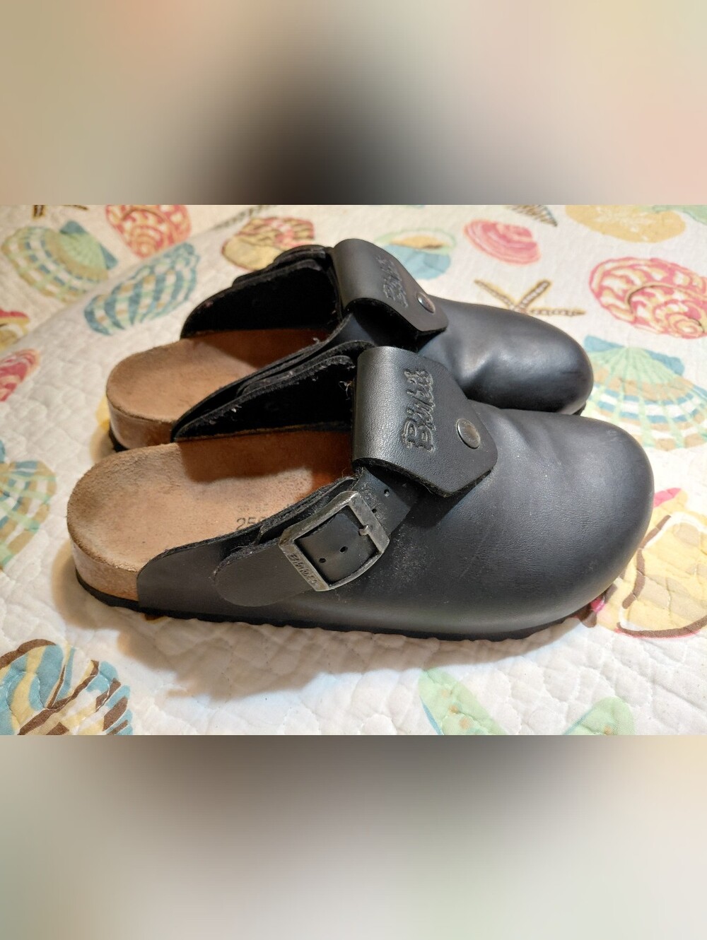 Birkenstock Boston  Black Leather  clogs size W8 M6